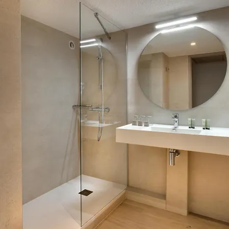 Hôtel Le Méditerranée Lourdes Extérieur photo