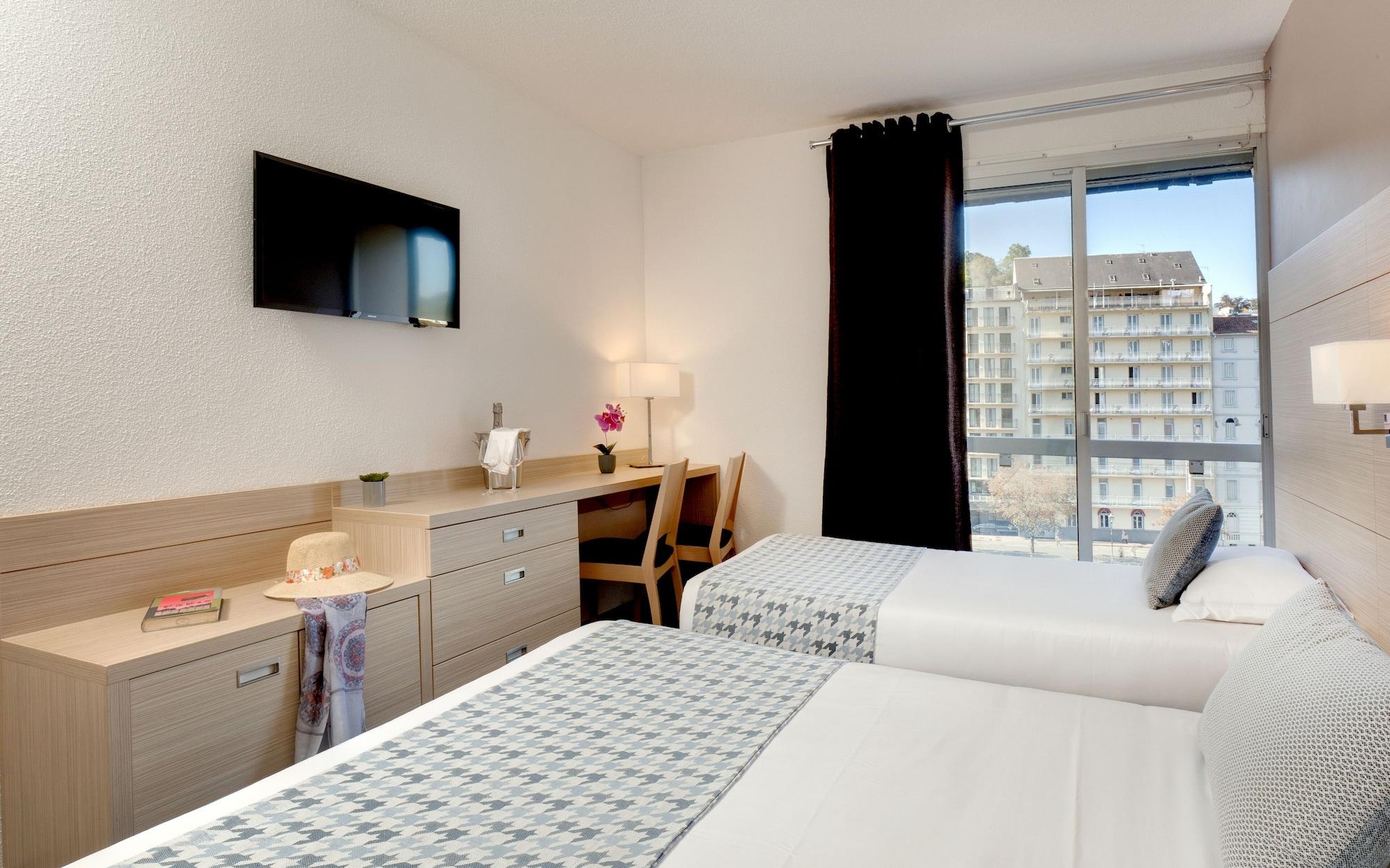 Le Méditerranée 4*